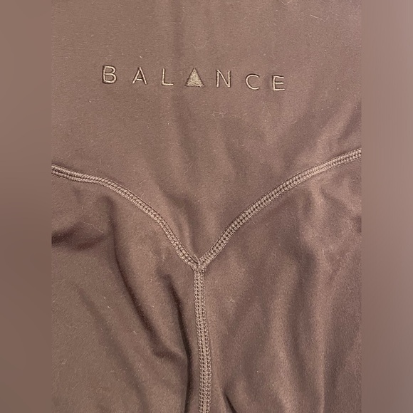 Balance Athletica/Vitality Leggings - Picture 2 of 4
